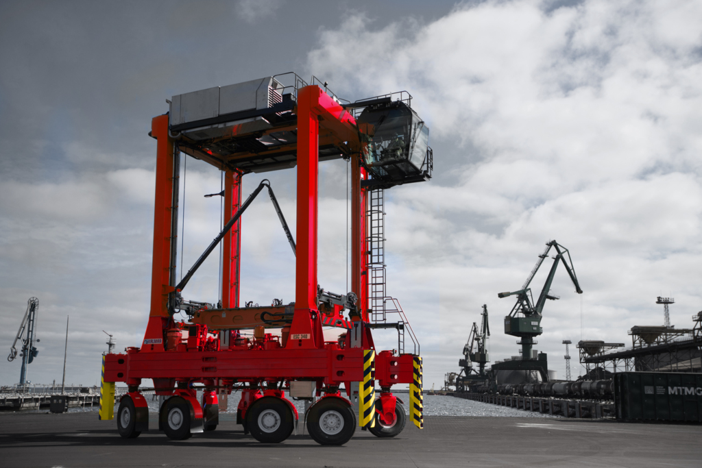 Kalmar Straddle Carrier Kalmar Straddle Carrier