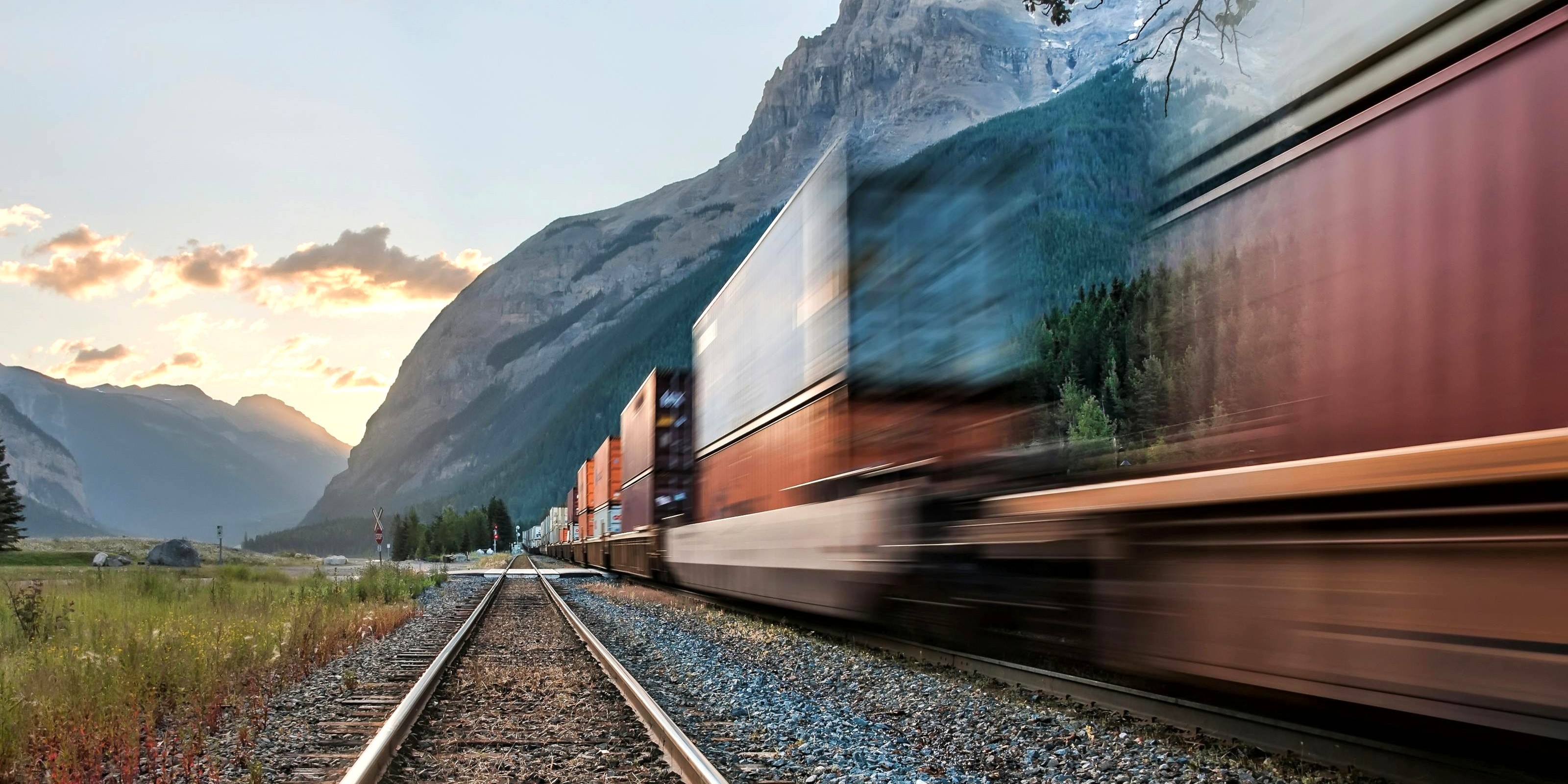 Ein Güterverkehrsunternehmen der Klasse I, das in Nordamerika Maßstäbe für branchenführende intermodale Transportlösungen setzt